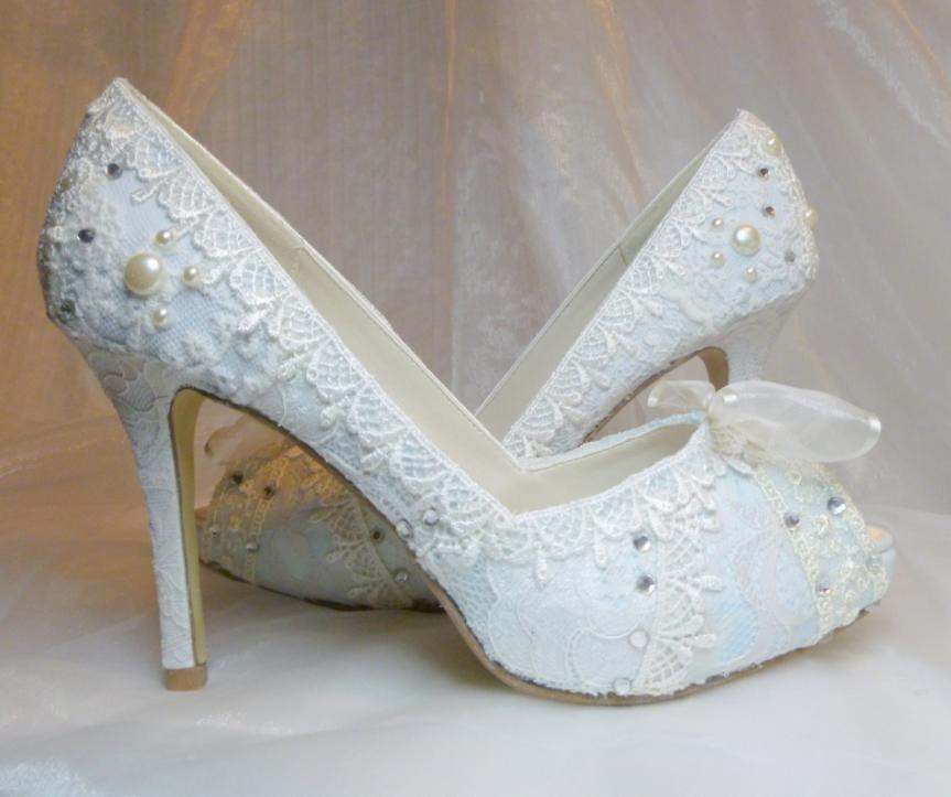 Blue Wedding Shoes For Bride
 Elegant Bridal Style Baby Blue Wedding Shoes