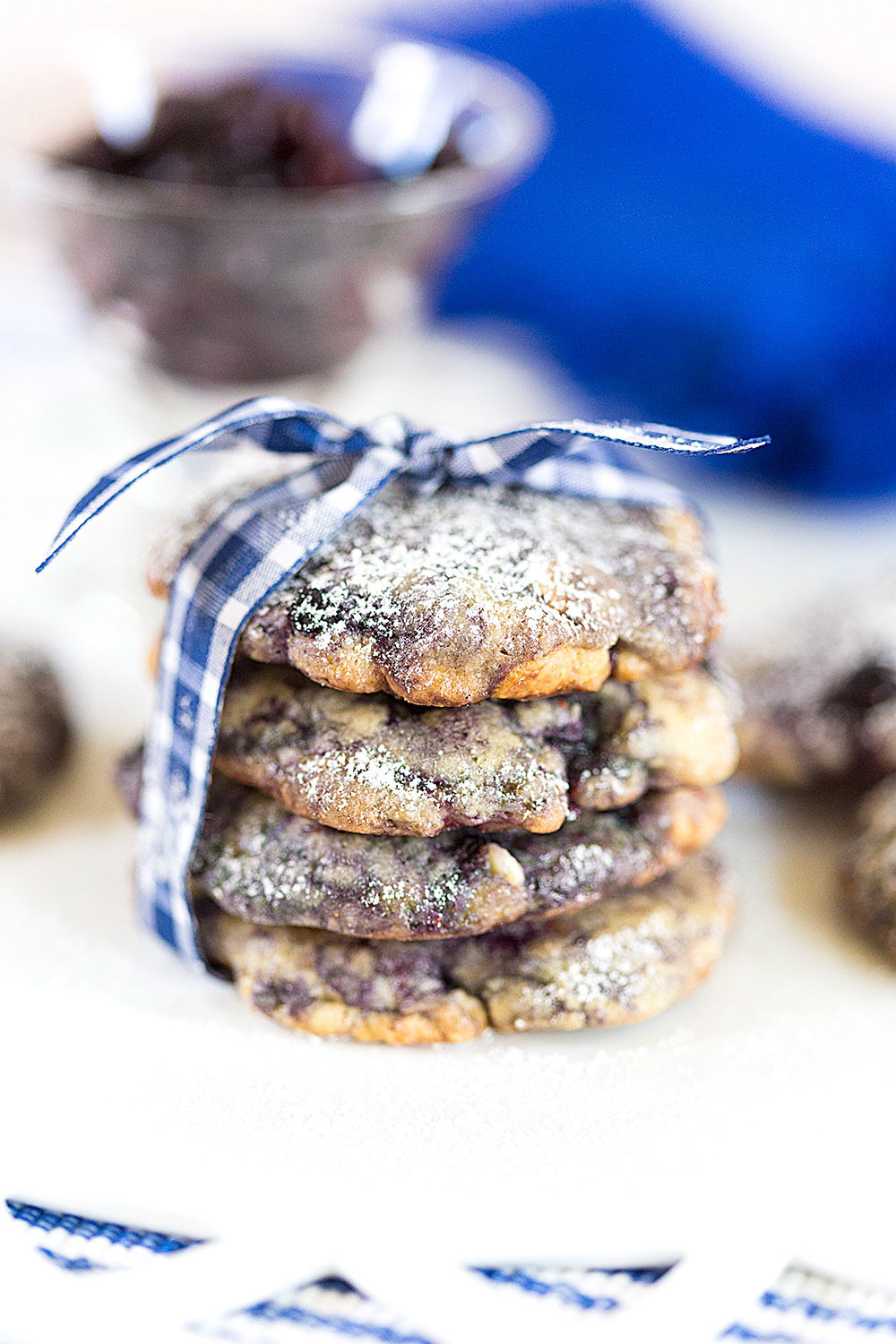 Blueberry White Chocolate Cookies
 Blueberry White Chocolate Chip Cookies