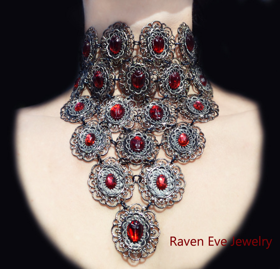 Body Jewelry Fantasy
 Vampire s Kiss Gothic Choker Bejeweled Fantasy Jewelry