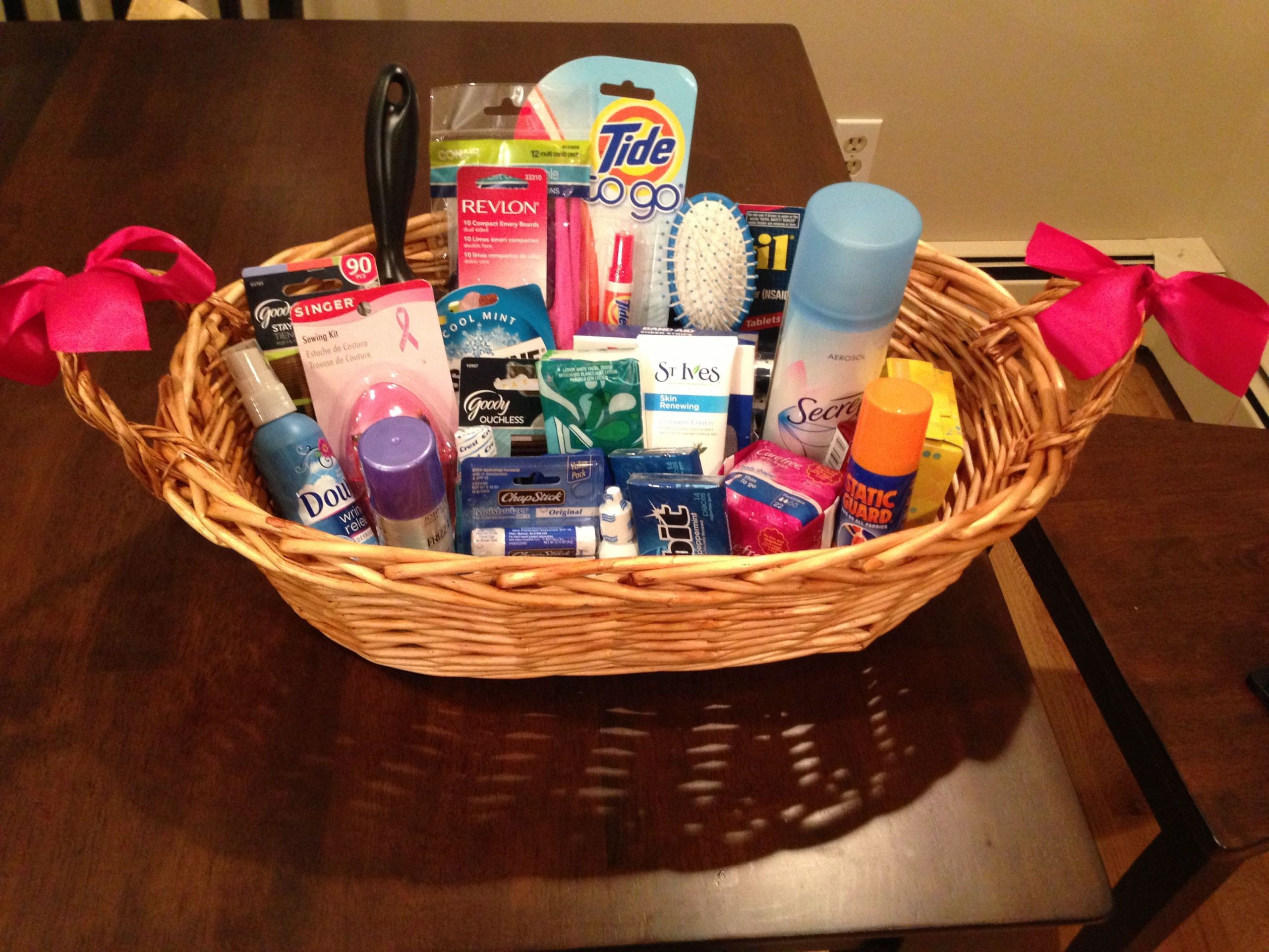 Bridal Shower Gift Basket Ideas For Guests
 Wedding bathroom baskets make it easy to see everything