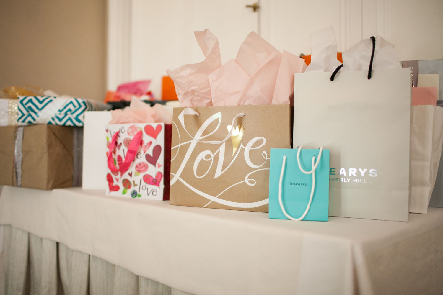 Bridal Shower Gifts Vs Wedding Gifts
 Wedding Registry Gift Registry vs Giving to Charity