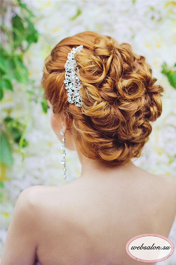 Bridesmaid Updo Hairstyles For Long Hair
 25 Incredibly Eye catching Long Hairstyles for Wedding