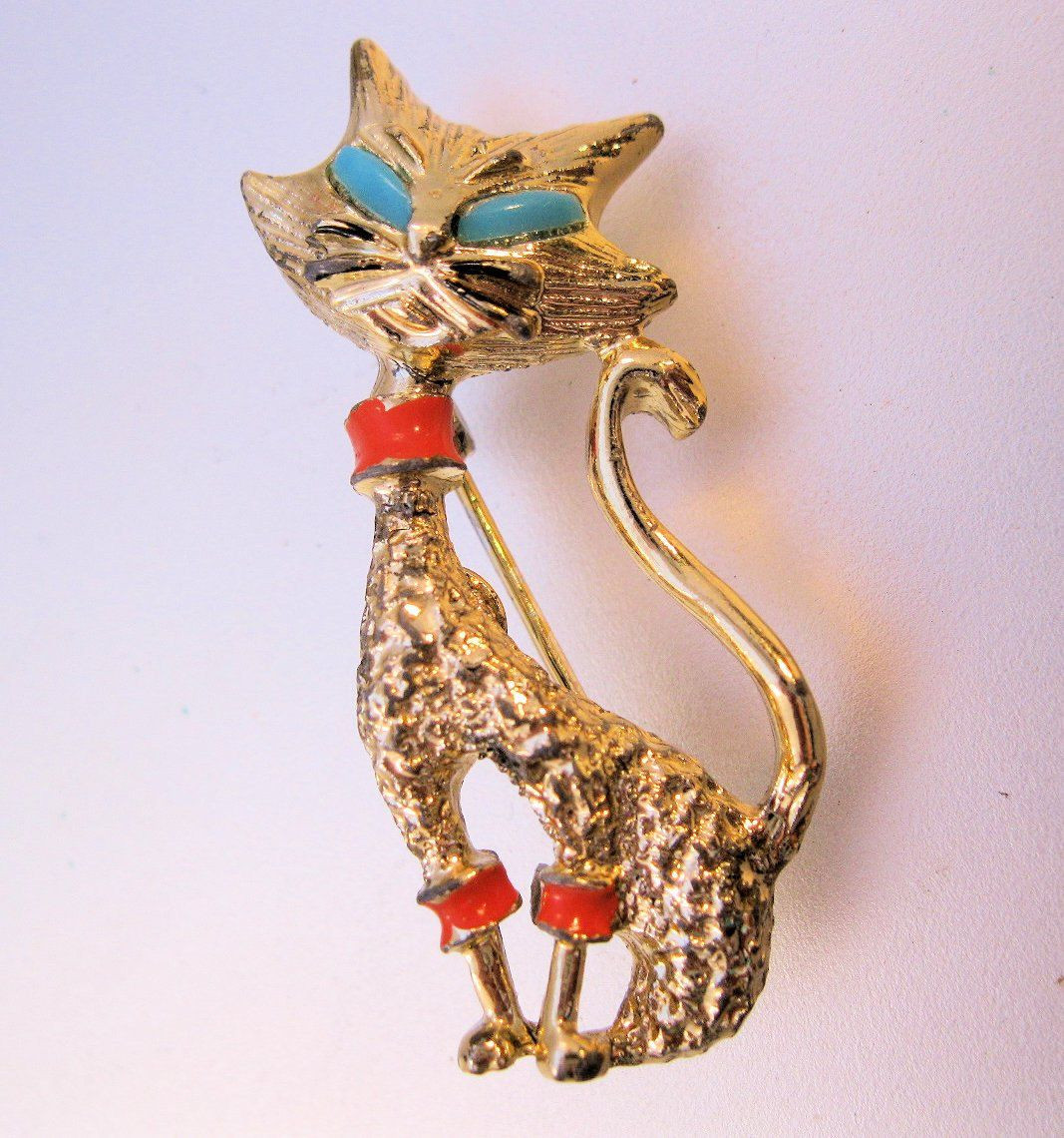 Brooches Jewellery
 $14 99 Vintage GERRY S Siamese Cat Brooch Pin 1960s