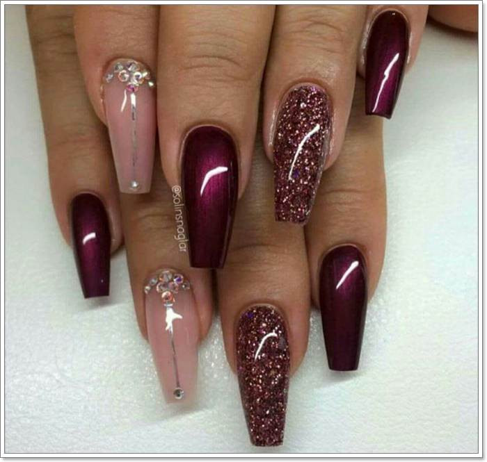 Burgundy Nail Ideas
 112 Epic Burgundy Nails You Must Try