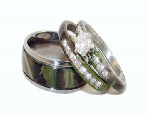 Camo Wedding Band Sets
 18 best images about camo wedding rings on Pinterest