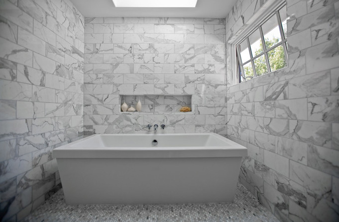 Carrara Marble Tile Bathroom
 Carrara Marble Tile Bathroom Design Ideas