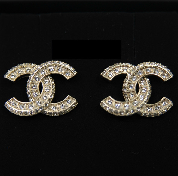 Chanel Earrings Cc
 CHANEL GOLD XL LARGE CRYSTAL CC STUD EARRINGS GOLD