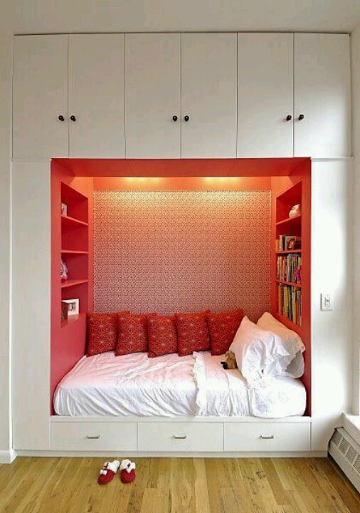 Cheap Bedroom Storage
 57 Smart Bedroom Storage Ideas DigsDigs