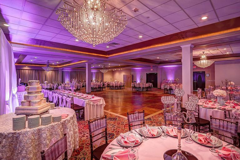 Cheap Wedding Venues In Houston
 15 Unique and Affordable Houston Wedding Venues