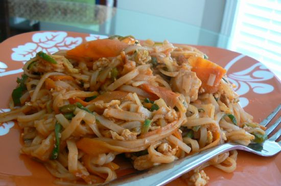 Chicken Pad Thai Calories Restaurant
 thai food calories pad thai