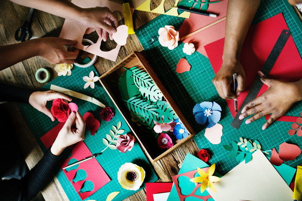 Child Art And Craft
 6 Fantastic Benefits of Arts and Crafts for Kids