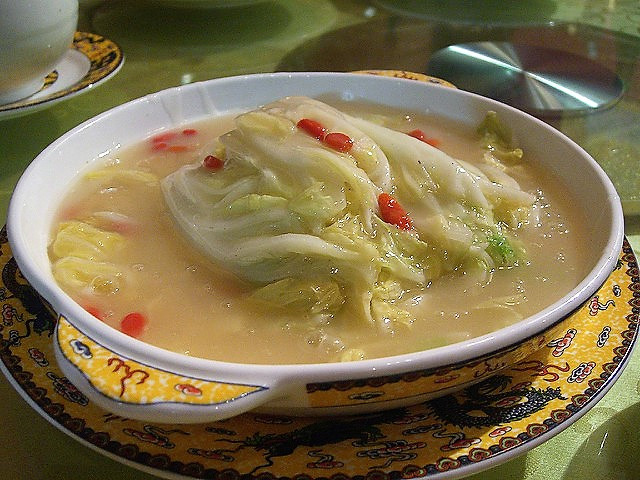 Chinese Cabbage Soup
 Beef and Chinese Cabbage Soup