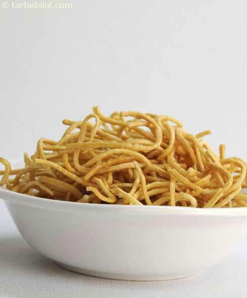 Chinese Fried Noodles
 Fried Noodles Chinese Recipe recipe