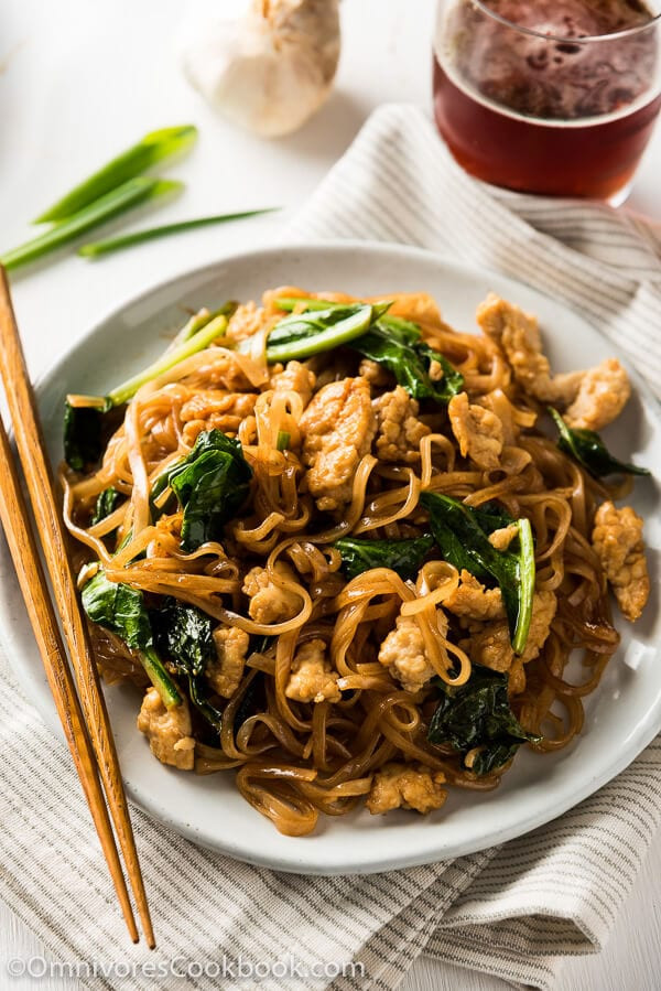 Chinese Fried Noodles
 15 Minute Fried Noodles