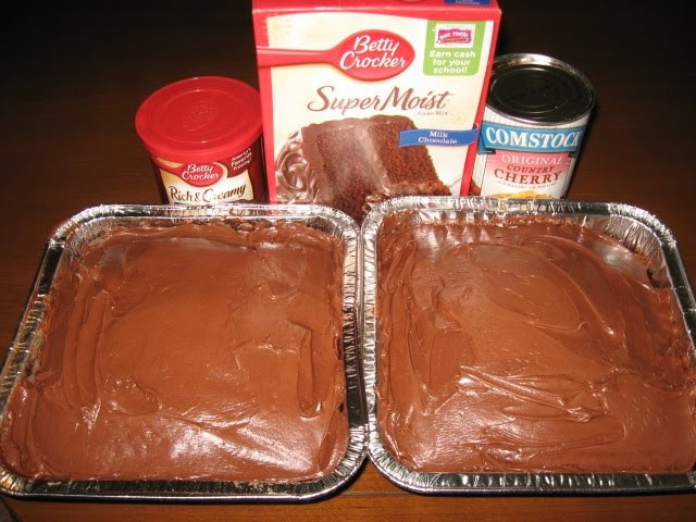 Chocolate Cake Mix Cherry Pie Filling Recipe
 Chipmunknits Chocolate Cherry Cake