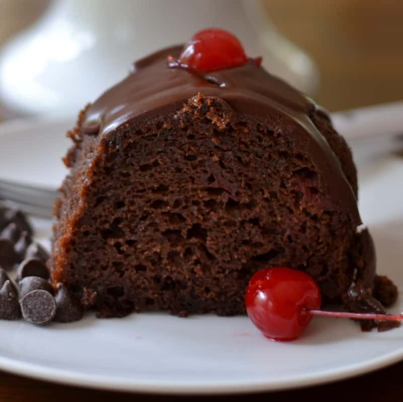 Chocolate Cake Mix Cherry Pie Filling Recipe
 Chocolate Cherry Cake A Quick and Easy Sweet Treat