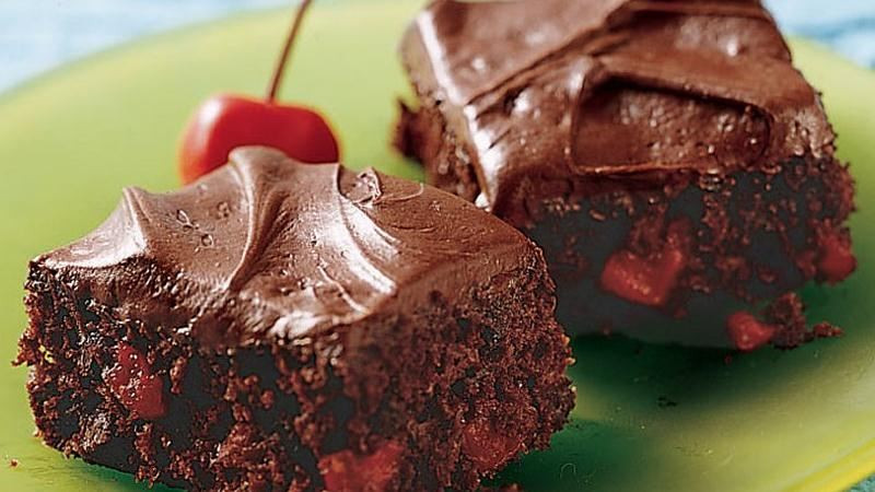 Chocolate Cake Mix Cherry Pie Filling Recipe
 Triple Chocolate Cherry Bars recipe from Betty Crocker
