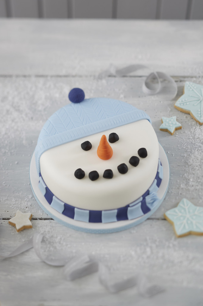 Christmas Cakes For Kids
 How to Make a Snowman Christmas Cake Hobbycraft Blog
