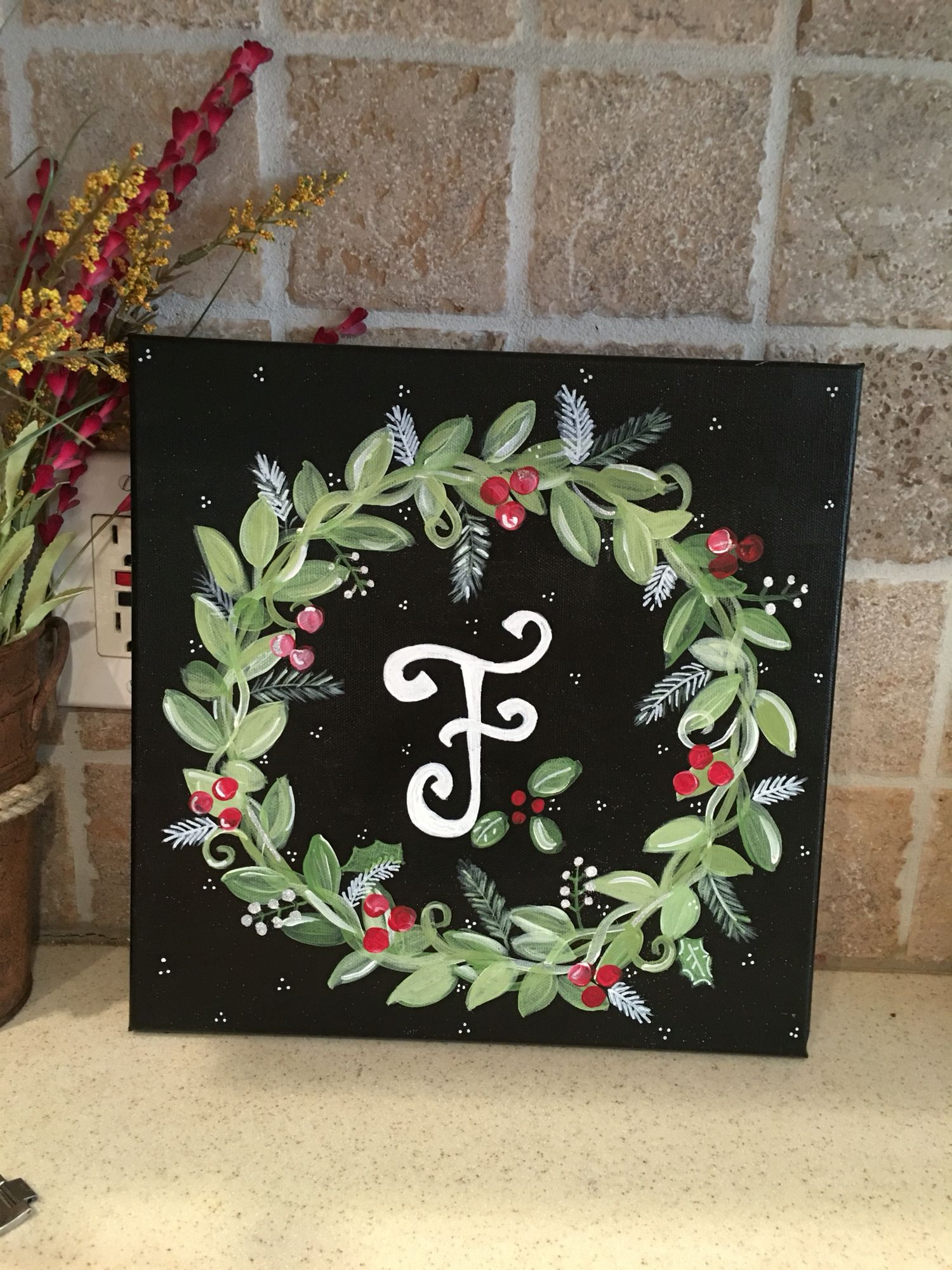 Christmas Canvas Paintings DIY
 Painted canvas Christmas wreath with initial