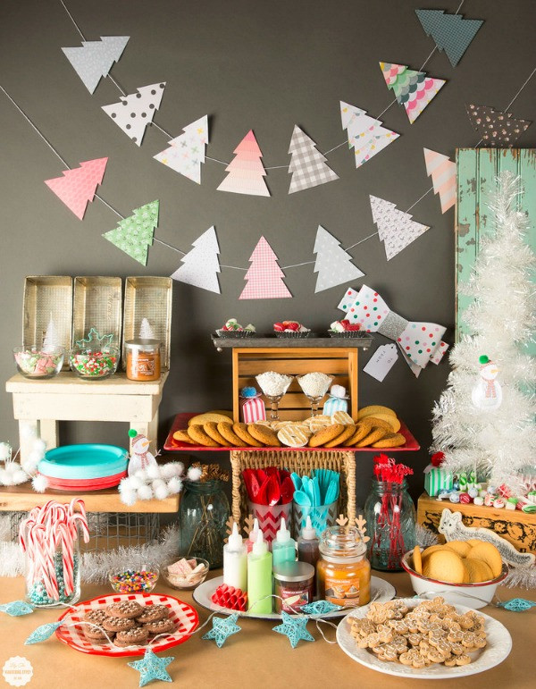 Christmas Cookie Party Ideas
 Christmas Tablescapes Party Ideas House of Hargrove