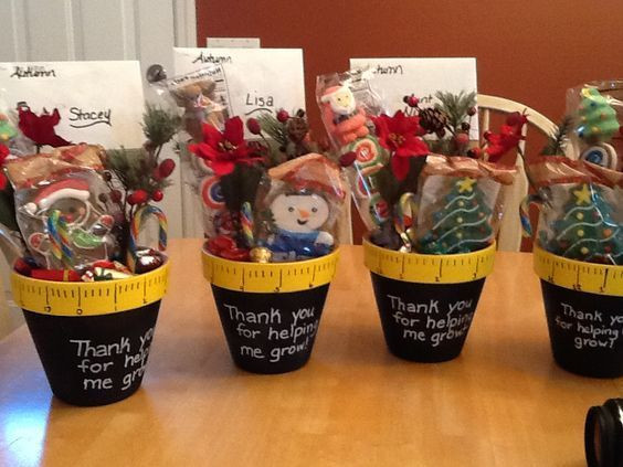 Christmas Gift Ideas For Daycare Teachers
 How to Make Creative Christmas Gifts for Teachers From