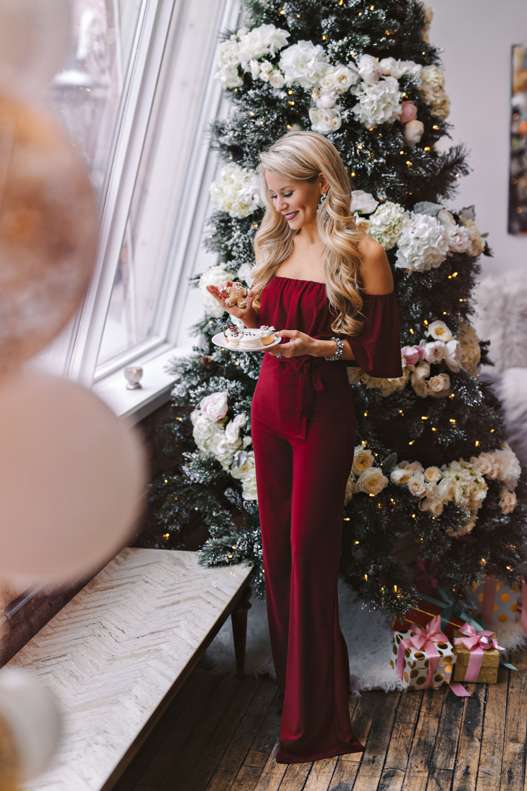 Christmas Party Dresses Ideas
 Holiday Party Decor Outfit Ideas Wel e to Olivia Rink
