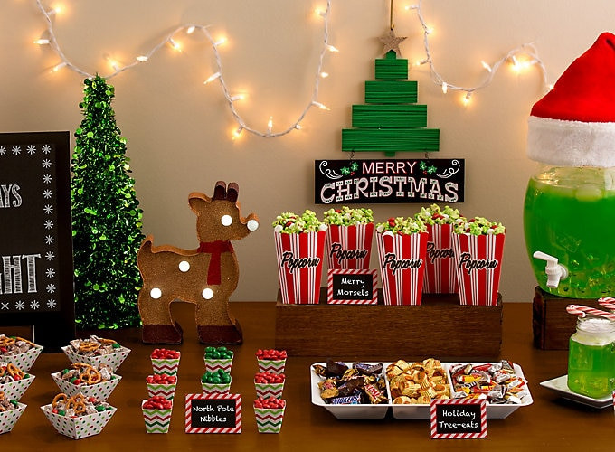 Christmas Vacation Party Ideas
 Holiday Movie Night Party Party City