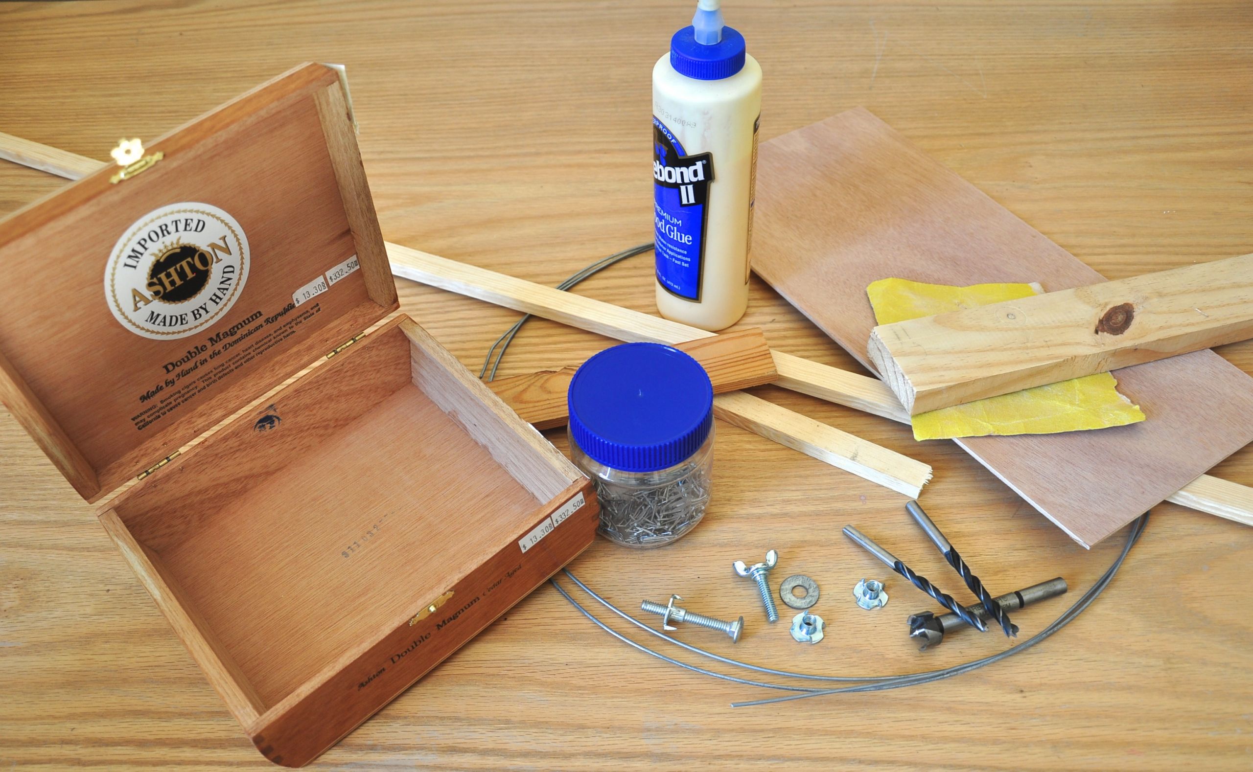 Cigar Box DIY
 DIY Cigar Box to Pochade Box Conversion Green Olive Arts