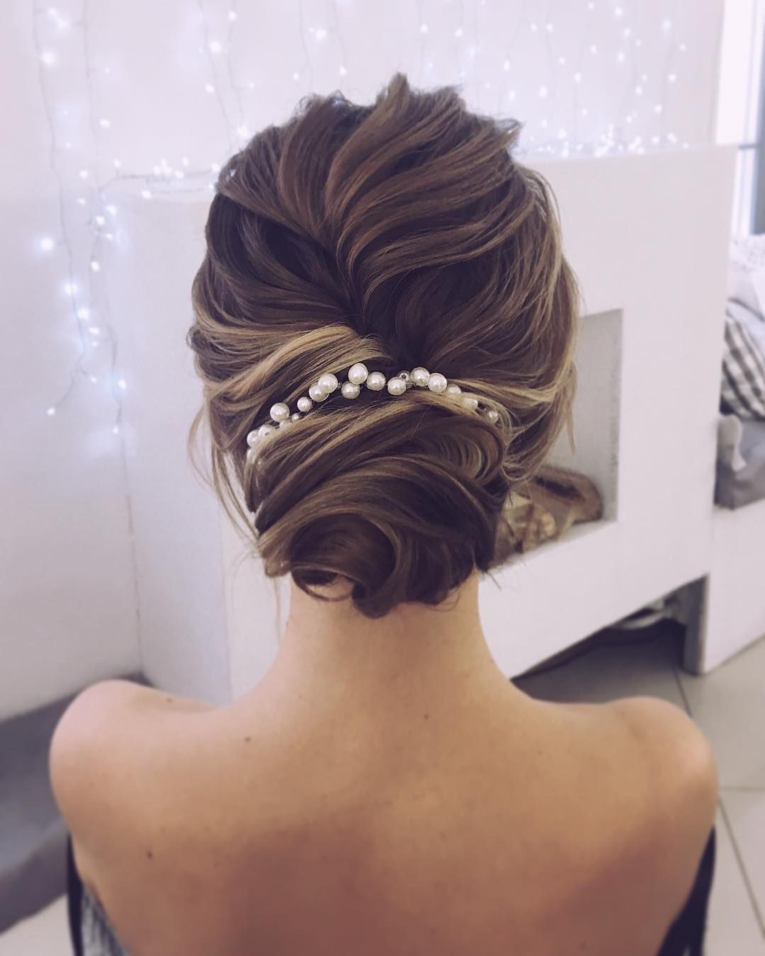Classic Chignon Wedding Hairstyles
 Looking for gorgeous wedding hairstyle classic chignon