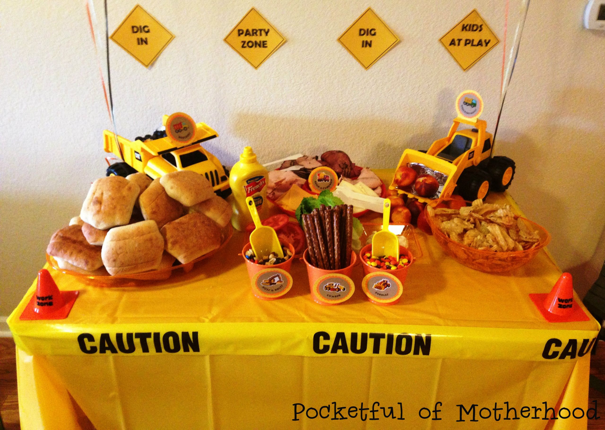 Construction Birthday Party Decorations
 Construction Themed Birthday Party