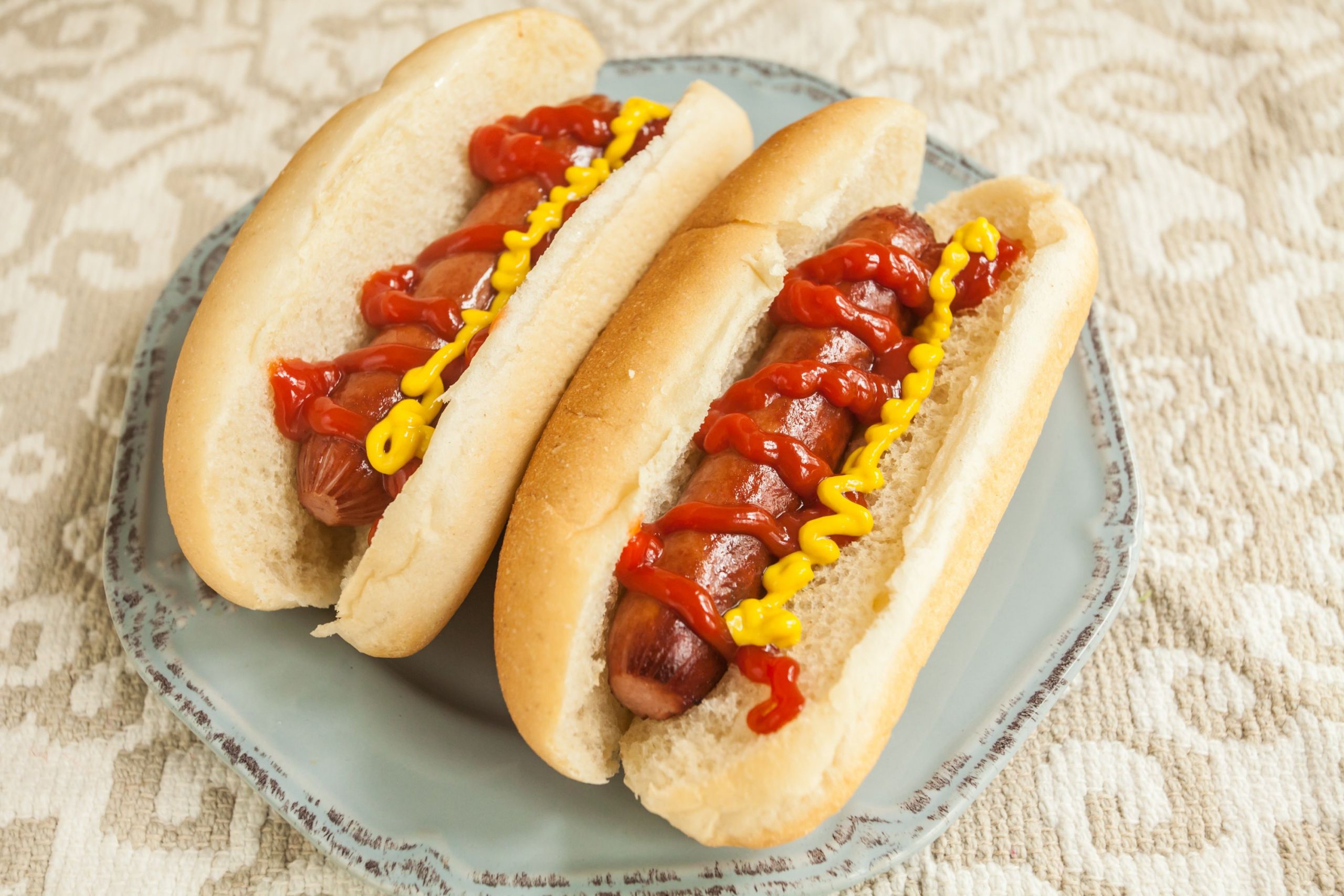 Cooking Hot Dogs In Microwave
 How to Cook Hot Dogs Six Different Ways with