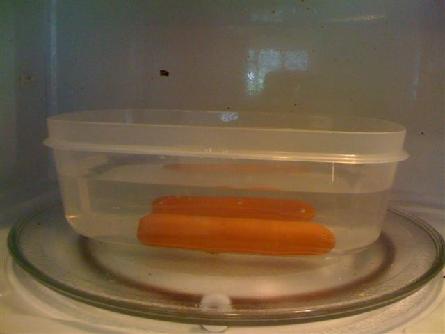 Cooking Hot Dogs In Microwave
 How to cook hot dogs in the microwave