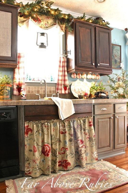 Cottage Kitchen Curtains
 Shabby Chic Kitchen Makeover interior design ideas and