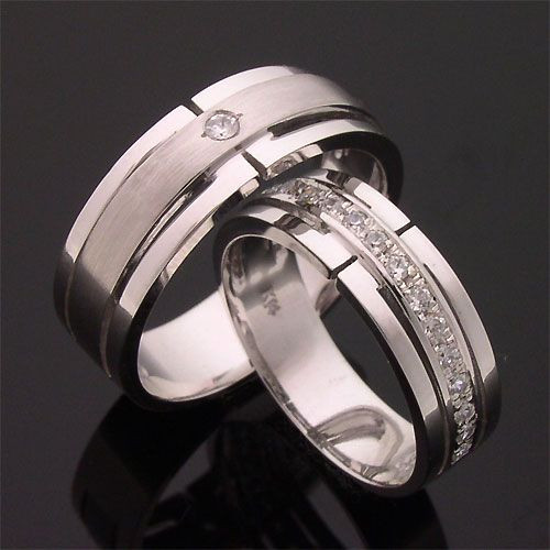 Couple Wedding Bands
 Cute couples rings