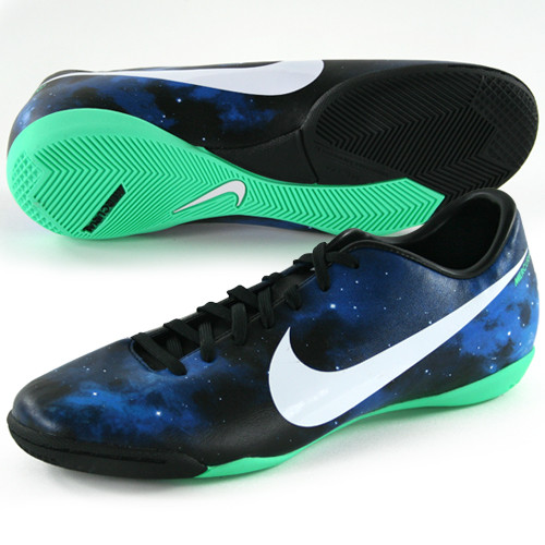 Cr7 Shoes For Kids Indoor
 Nike CR7 Mercurial Victory IV IC Indoor Futsal Soccer
