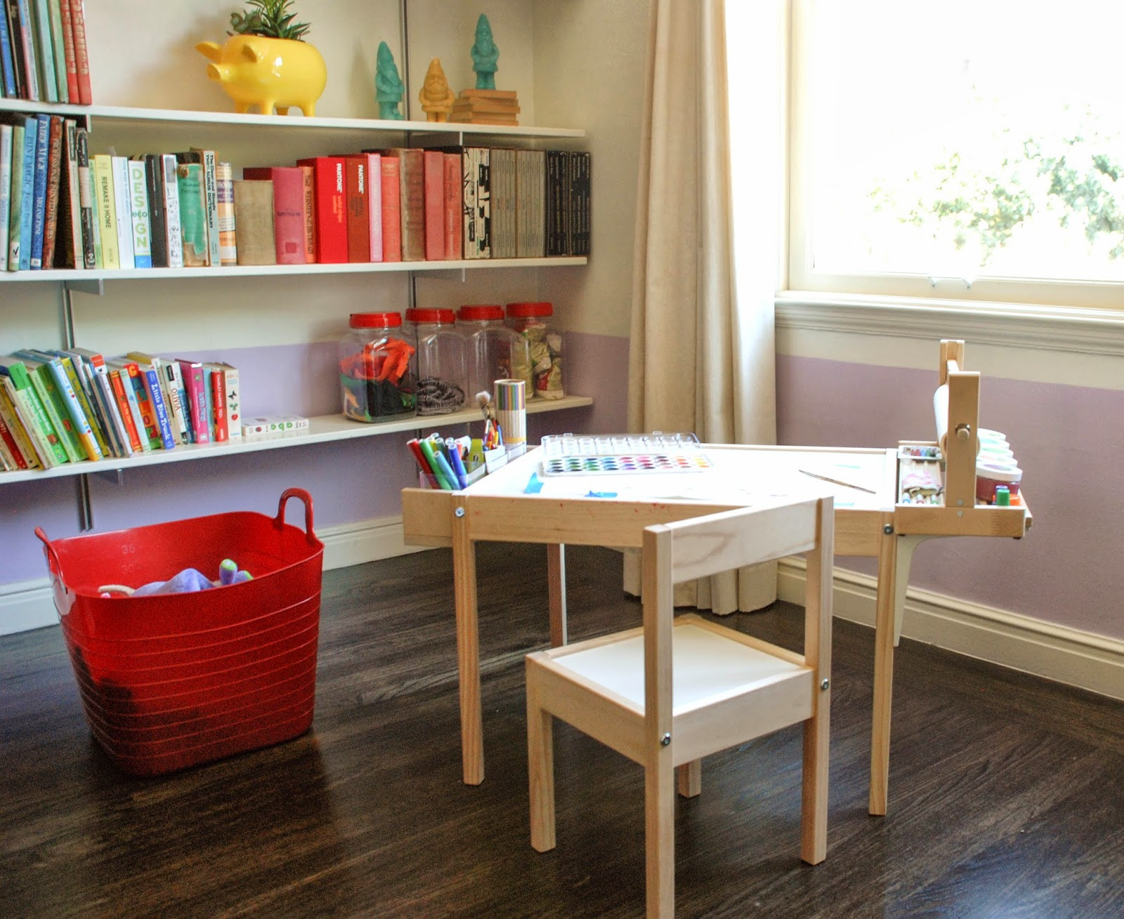 Craft Desk For Kids
 Design Ingenuity DIY Kids Craft Table
