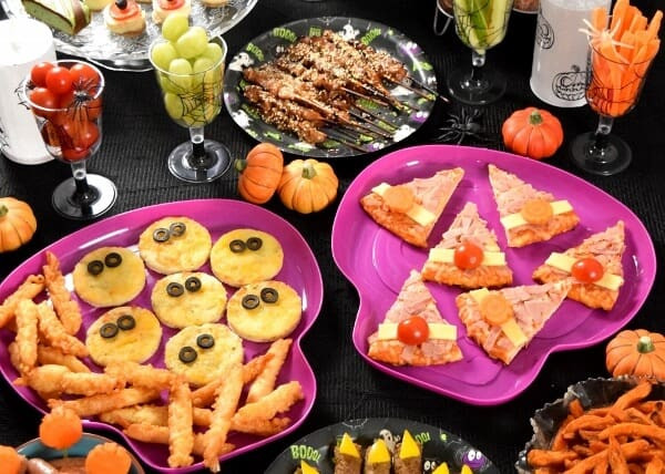 Creative Halloween Party Ideas
 Creative Halloween Party Food with Iceland Eats Amazing