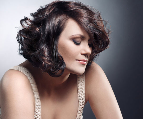 Curling Bob Hairstyle
 21 Stylish and Glamorous Curly Bob Hairstyle for Women