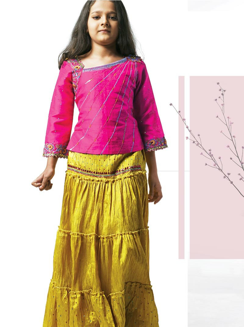 Cute Kids Fashion
 Latest Collection of Clothes for Kids Kids Cute Fashion