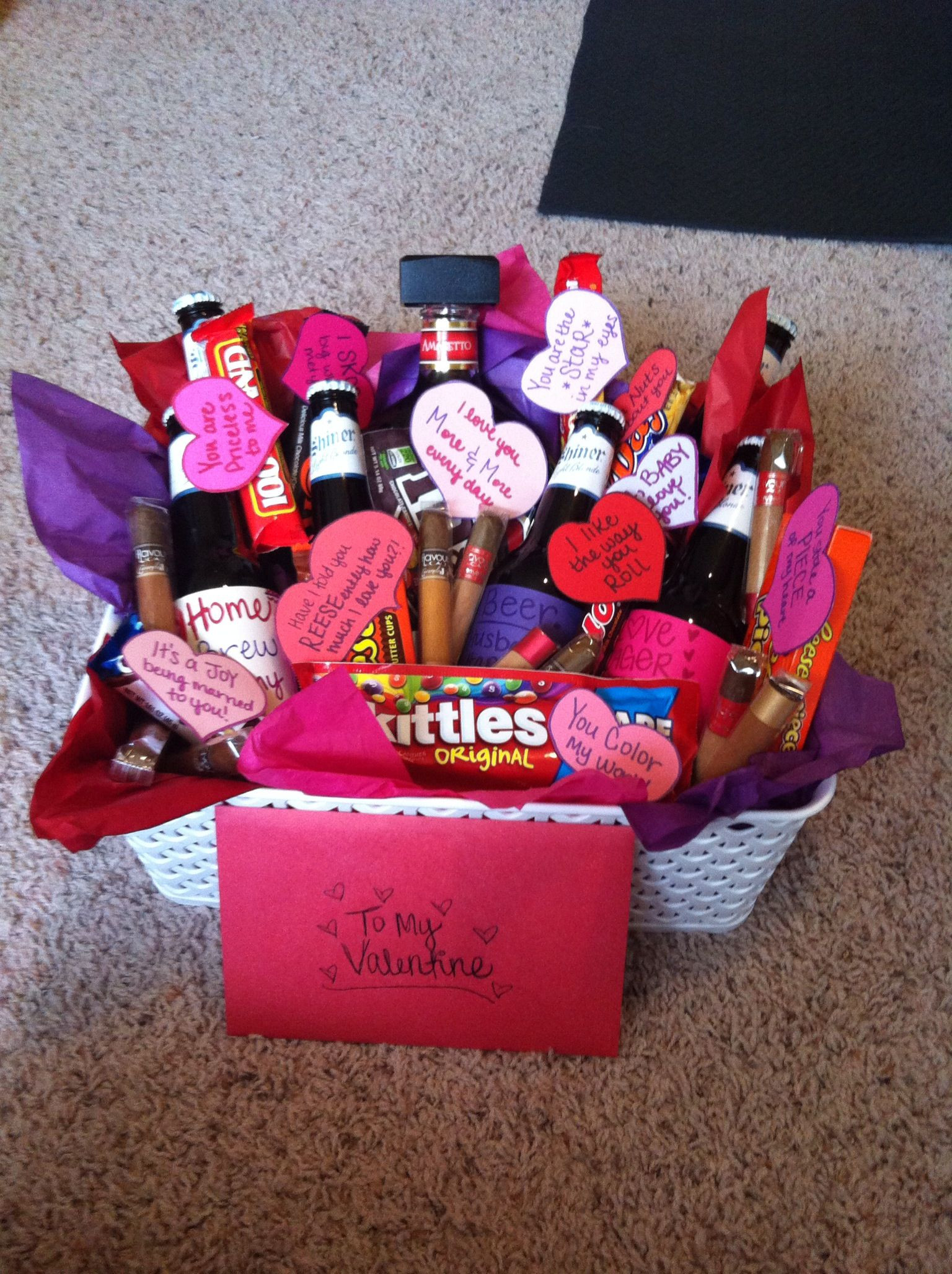 Cute Valentine Gift Ideas For Her
 Valentines day t basket