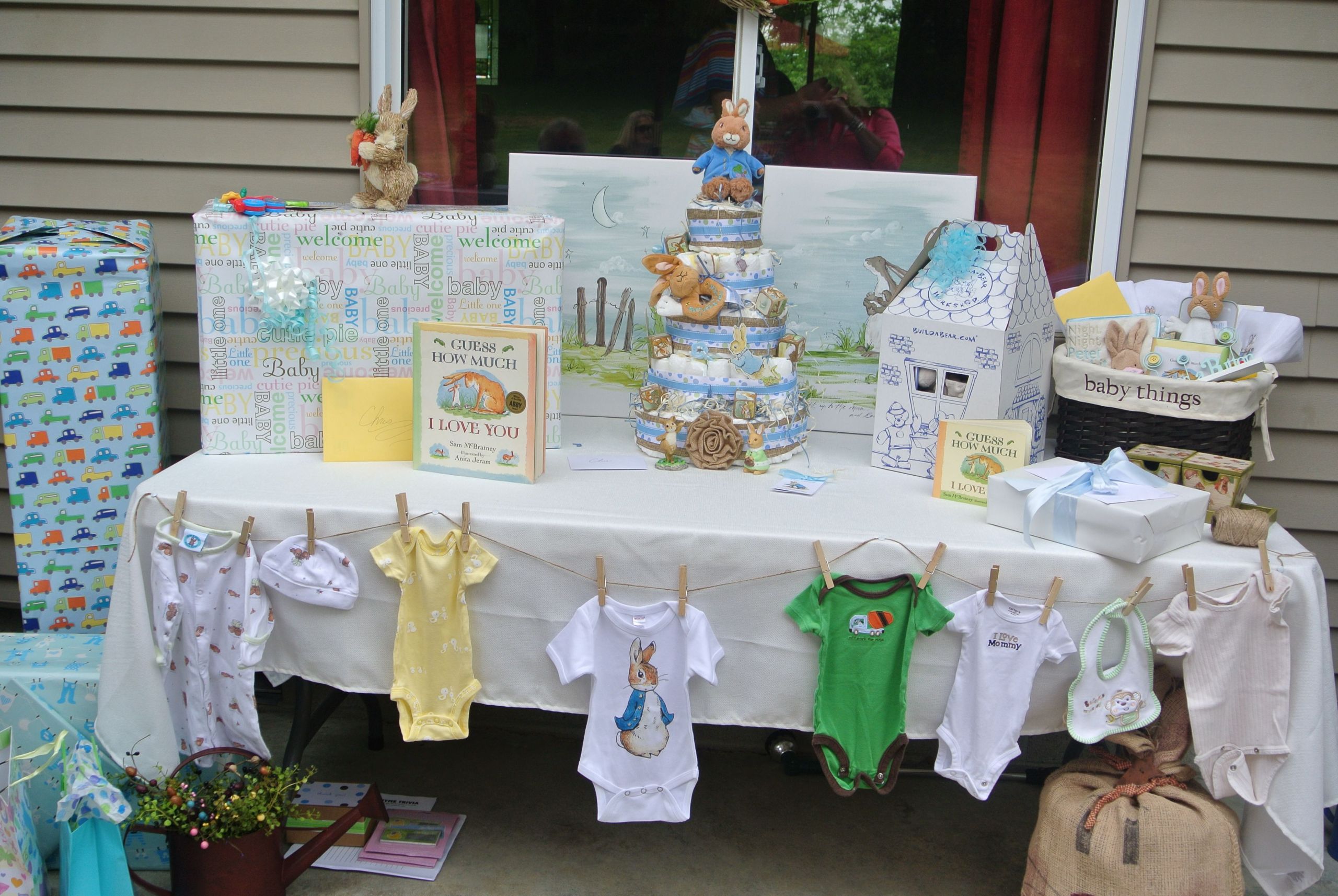 Decorating Ideas For Baby Shower Gift Table
 baby shower t table