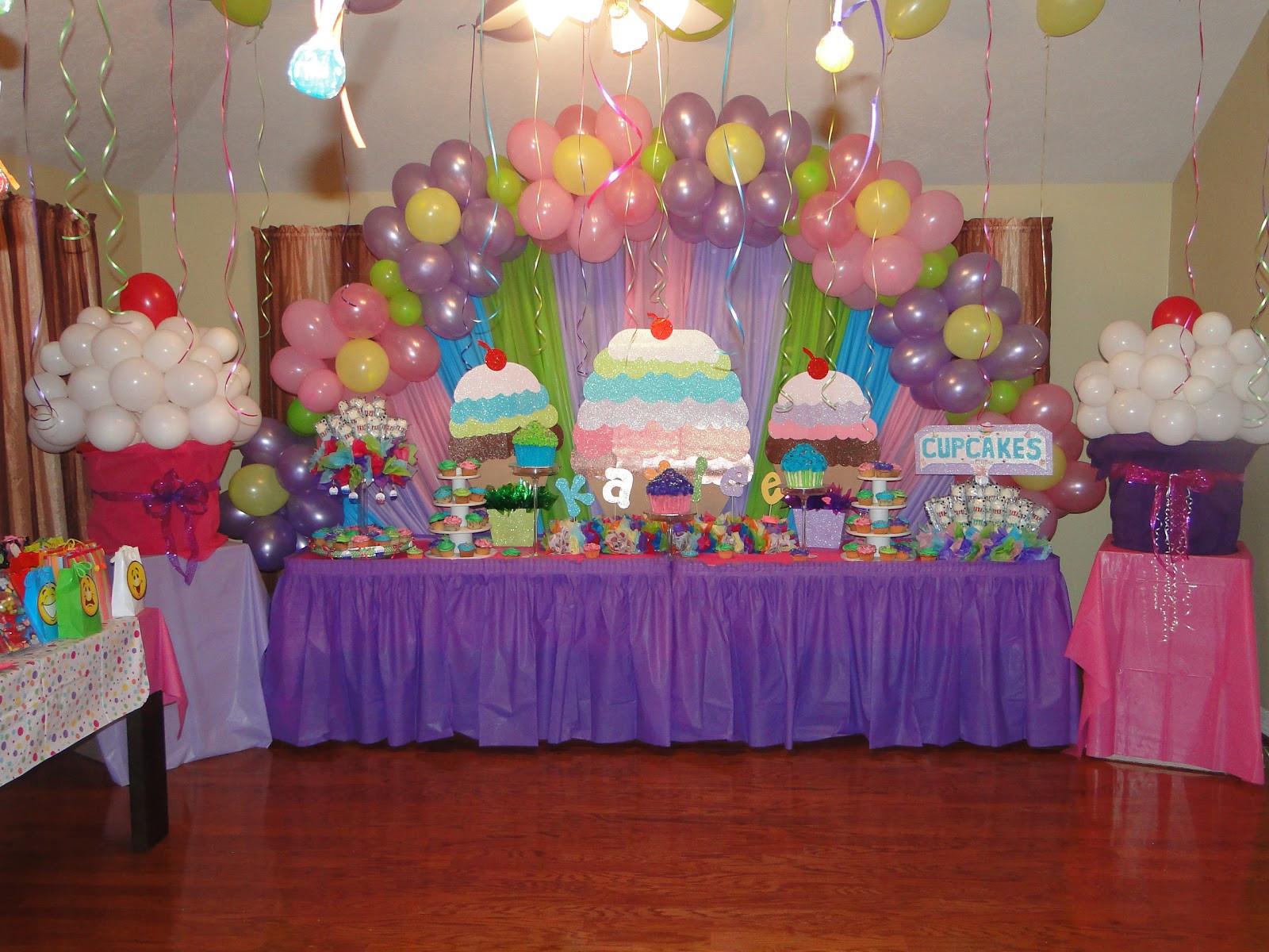 Decorations For Birthday Party
 Unfor table Creations Designed by Maria CUPCAKE THEMED