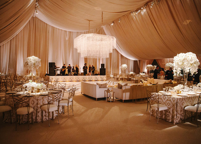Decorations For Wedding
 Breathtaking Ceiling Decorations For Your Wedding
