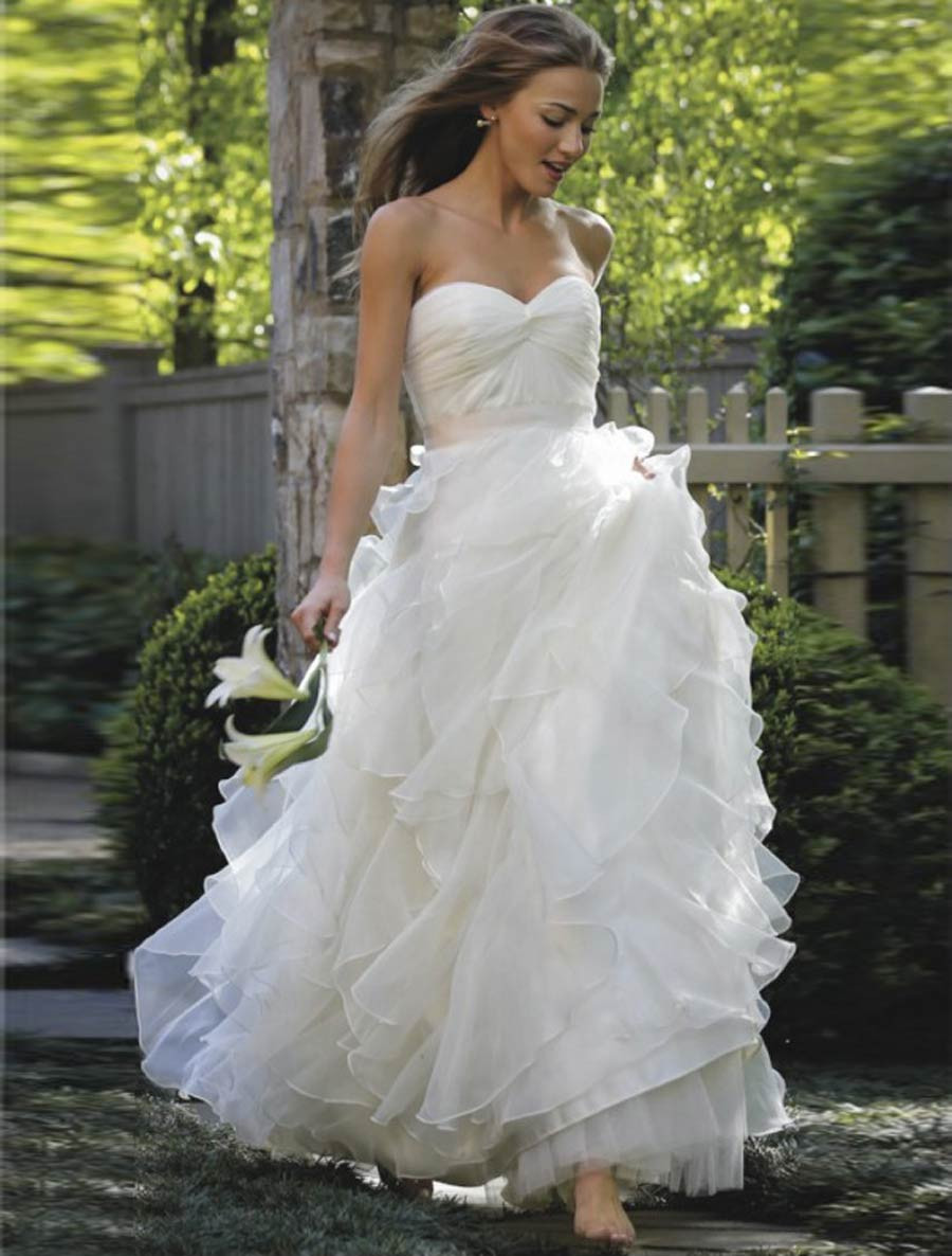 Designer Wedding Dresses
 Discount Designer Wedding Dresses New & Sample Bridal Gowns