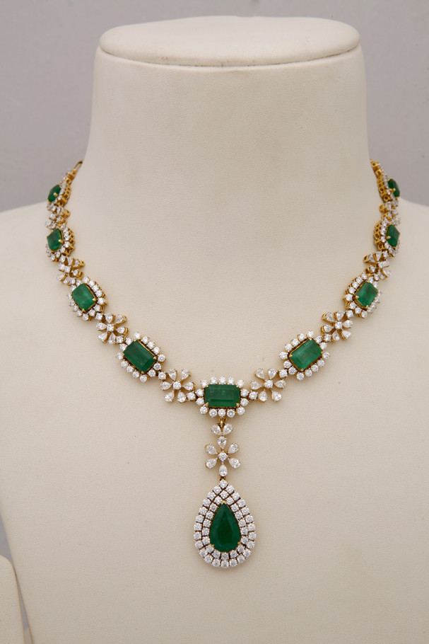 Diamond Necklace India
 Indian Jewellery and Clothing Diamond necklace collection