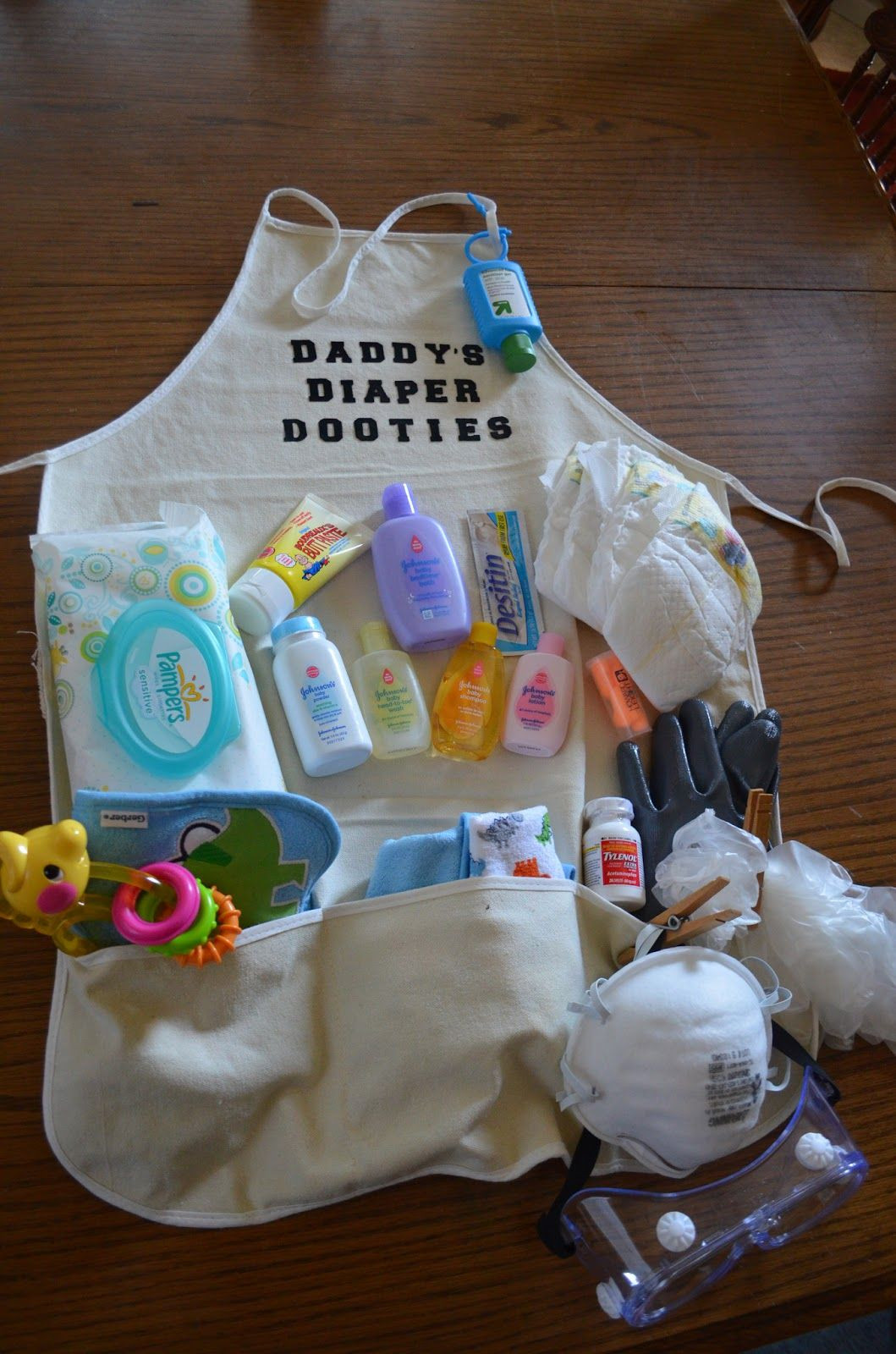 Diaper Baby Shower Gift Ideas
 A diaper apron t Cute for first time dads