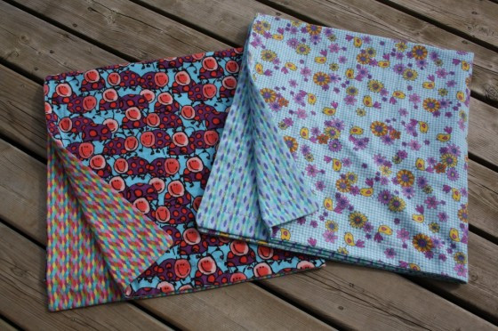 DIY Baby Blanket Ideas
 Extra Reversible Receiving Blankets Tutorial