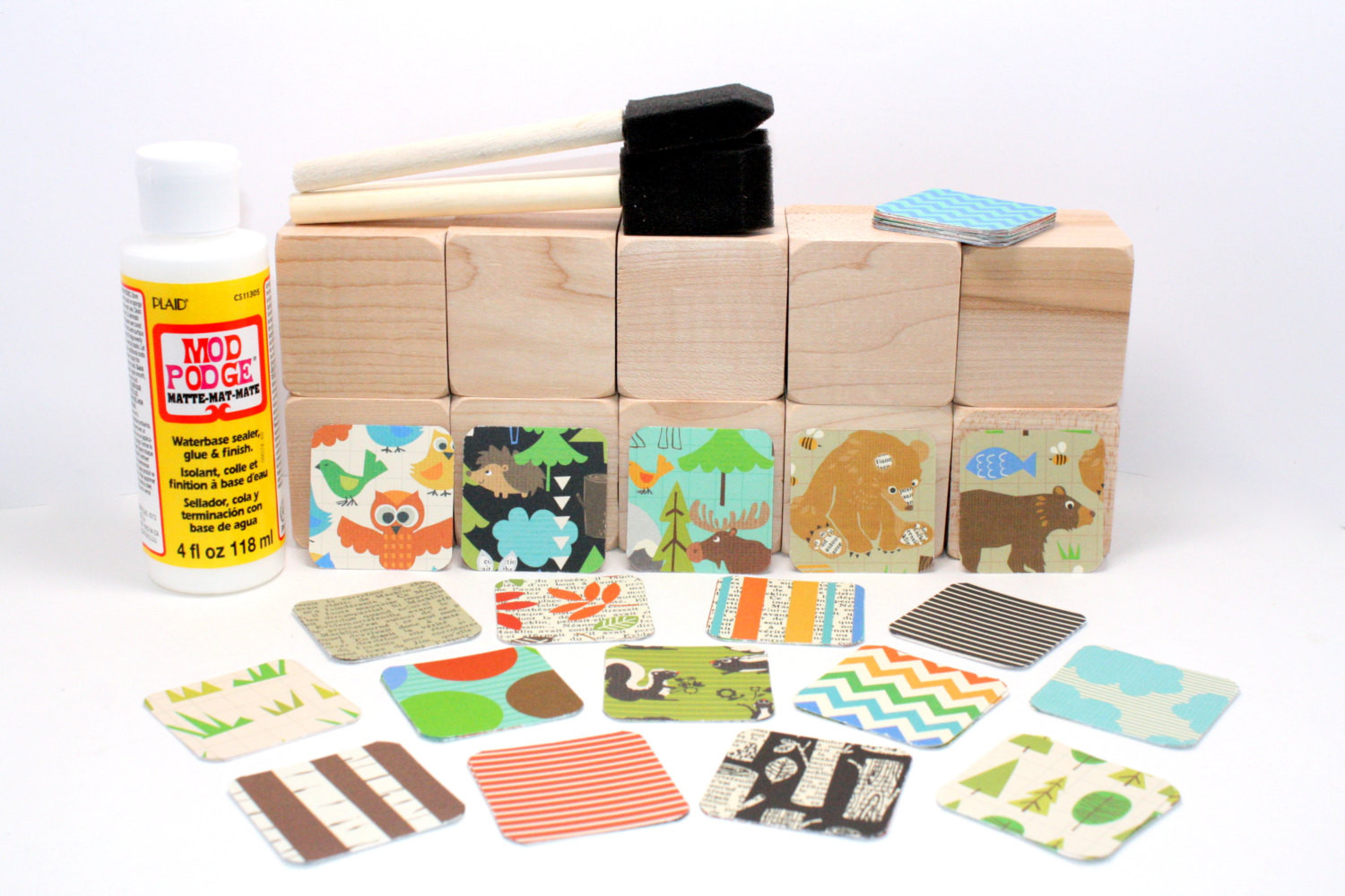 DIY Baby Blocks For Baby Shower
 Wood Blocks DIY Baby Shower Craft Woodland Animals