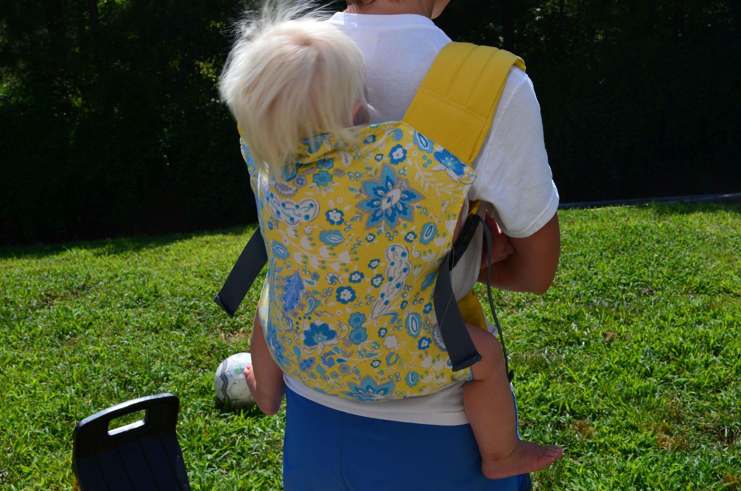 DIY Baby Carrier
 Adventures in Carrier Making A Brief Guide to DIY