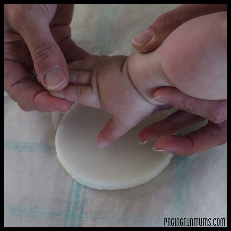 Diy Baby Foot Peel
 DIY Baby Keepsake using Homemade Clay